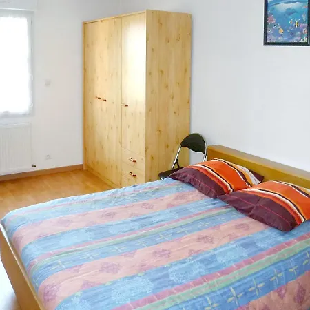 Maison De 2 Chambres Avec Jardin Clos Et Wifi A * פסאק
