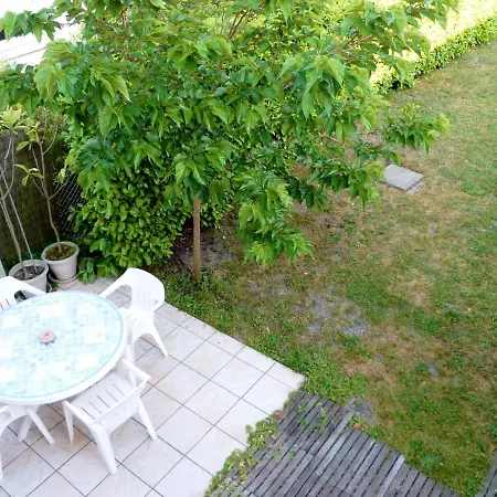 בית נופש Maison De 2 Chambres Avec Jardin Clos Et Wifi A